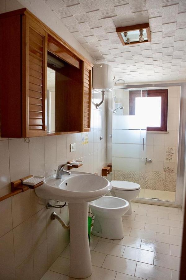 De Amicis Apartment Cagliari Exteriör bild